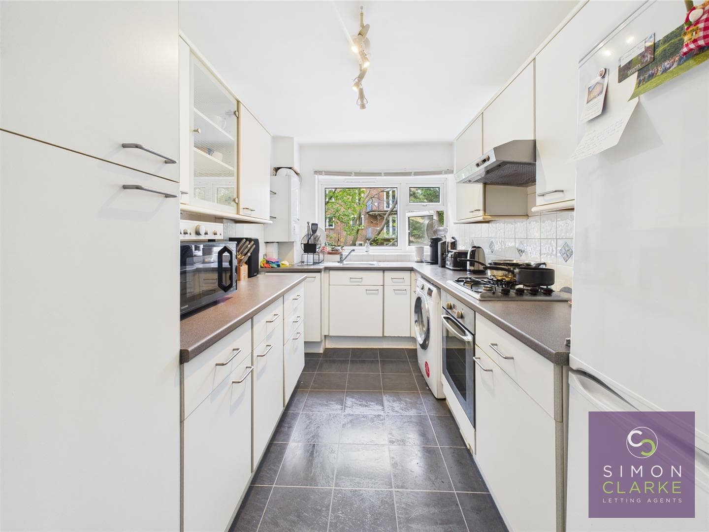 Friern Barnet Lane, Whetstone, London, N20 0NF
