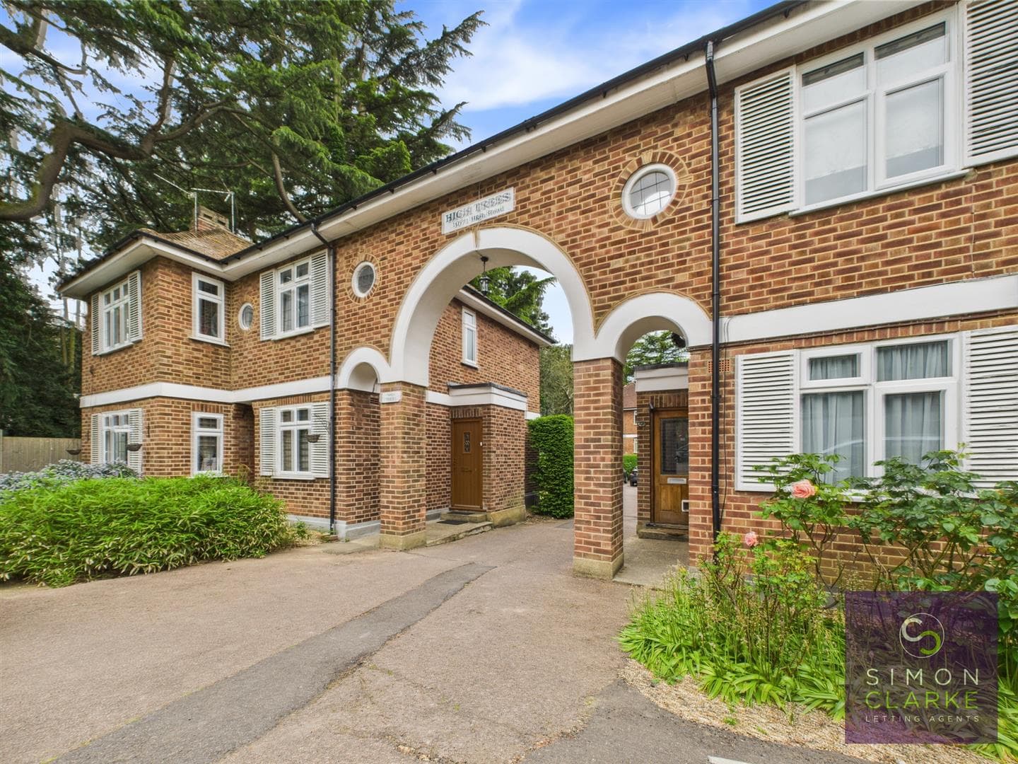 High Trees, 1071 High Road, London, N20 0PZ