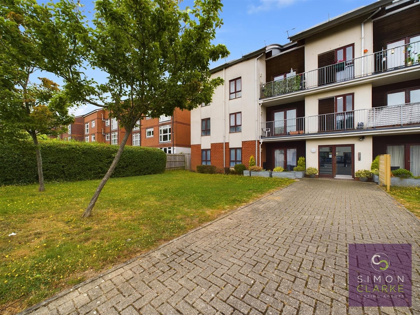 7 Kendal Close, Whetstone, London, N20 0SU
