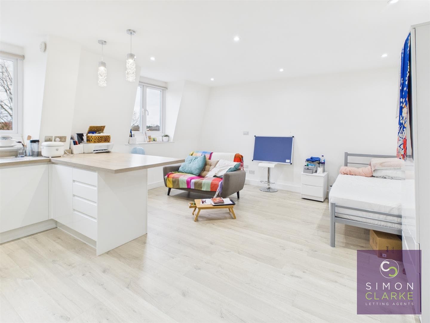 Ballards Lane, Finchley Central, London, N3 1NF