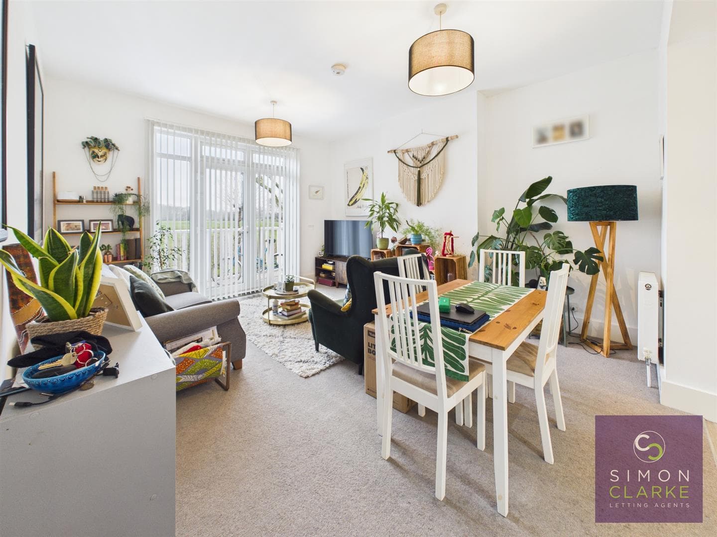 Aldersbrook Road, London, E12 5DY
